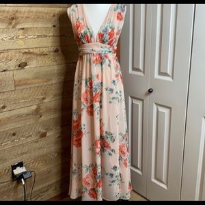 Lulus Garden Meandering Blush Floral Print Maxi Dress
